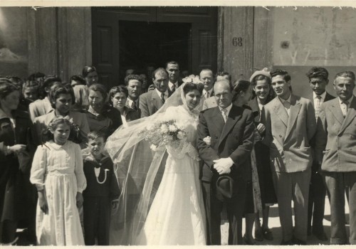 Qual è stata la prima funzione del matrimonio?